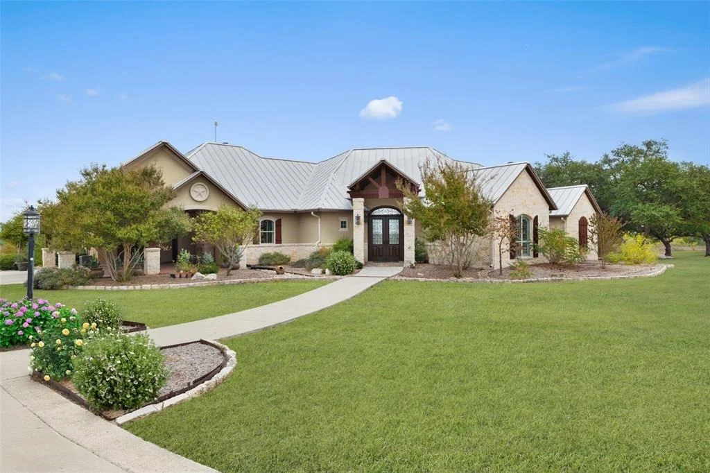 Photo of 1900 Byrd Ranch RD