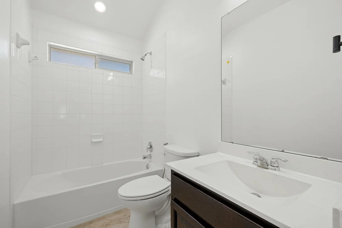Photo of 2509 Etta May LN
