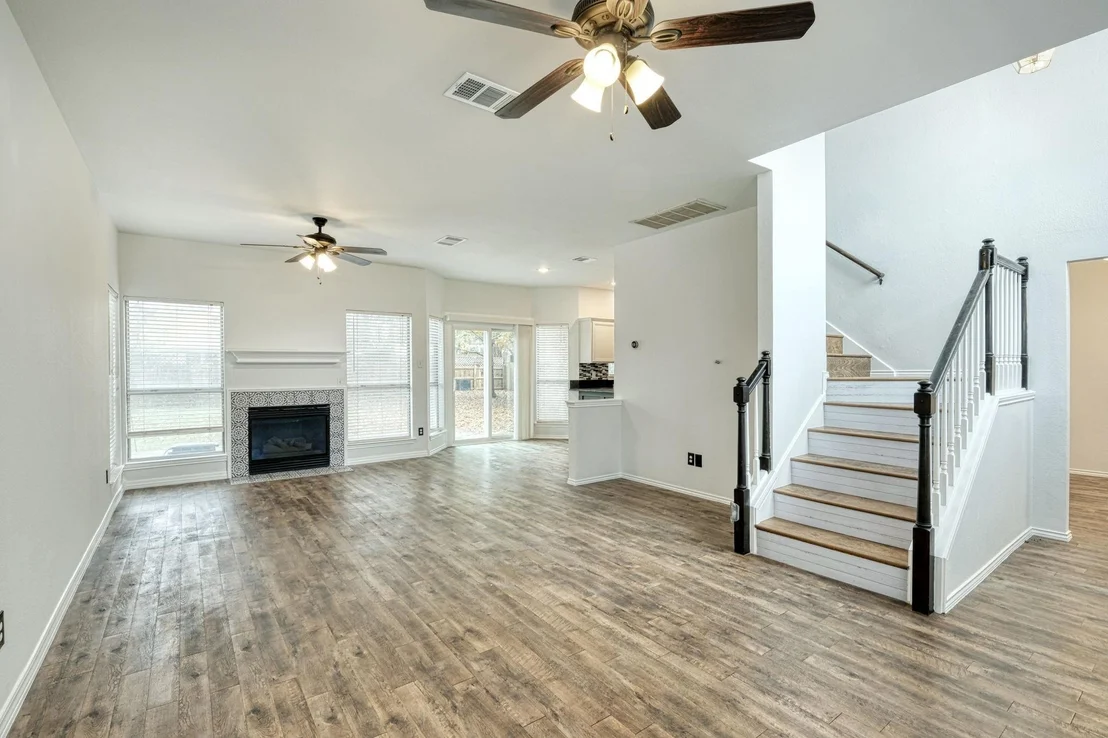 Photo of 303 Reinhardt BLVD
