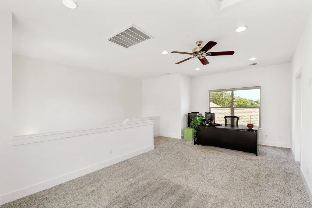 Photo of 1006 Lipan TRL