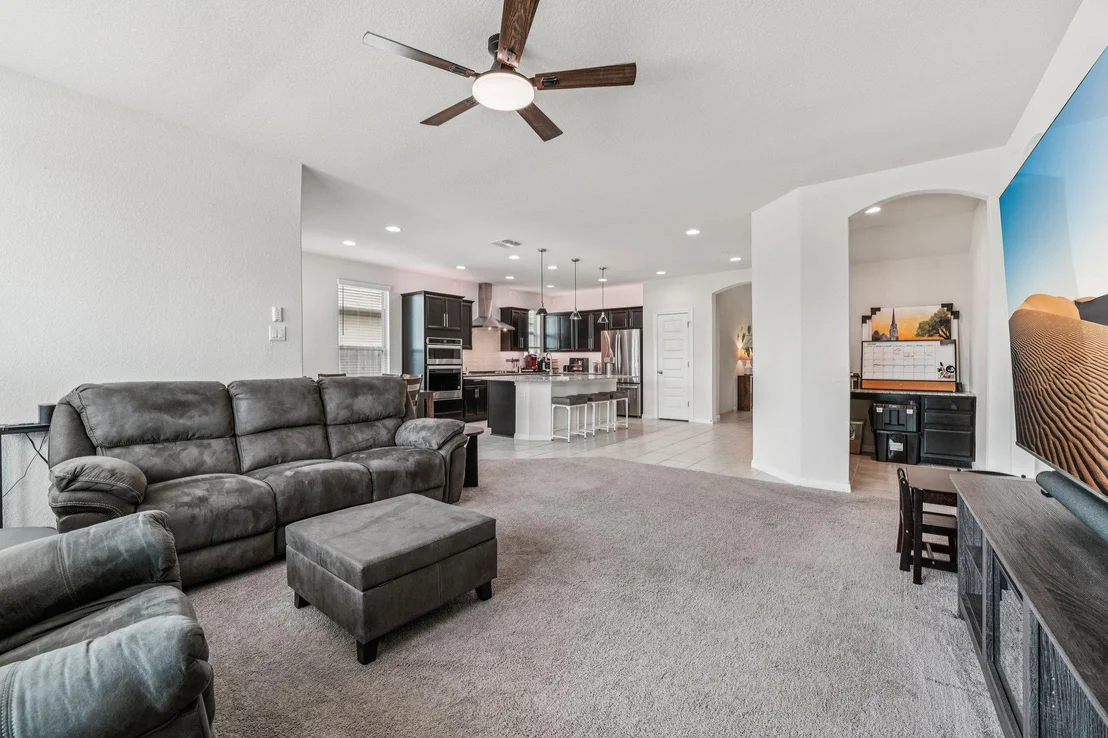 Photo of 5404 Anaheim Ave