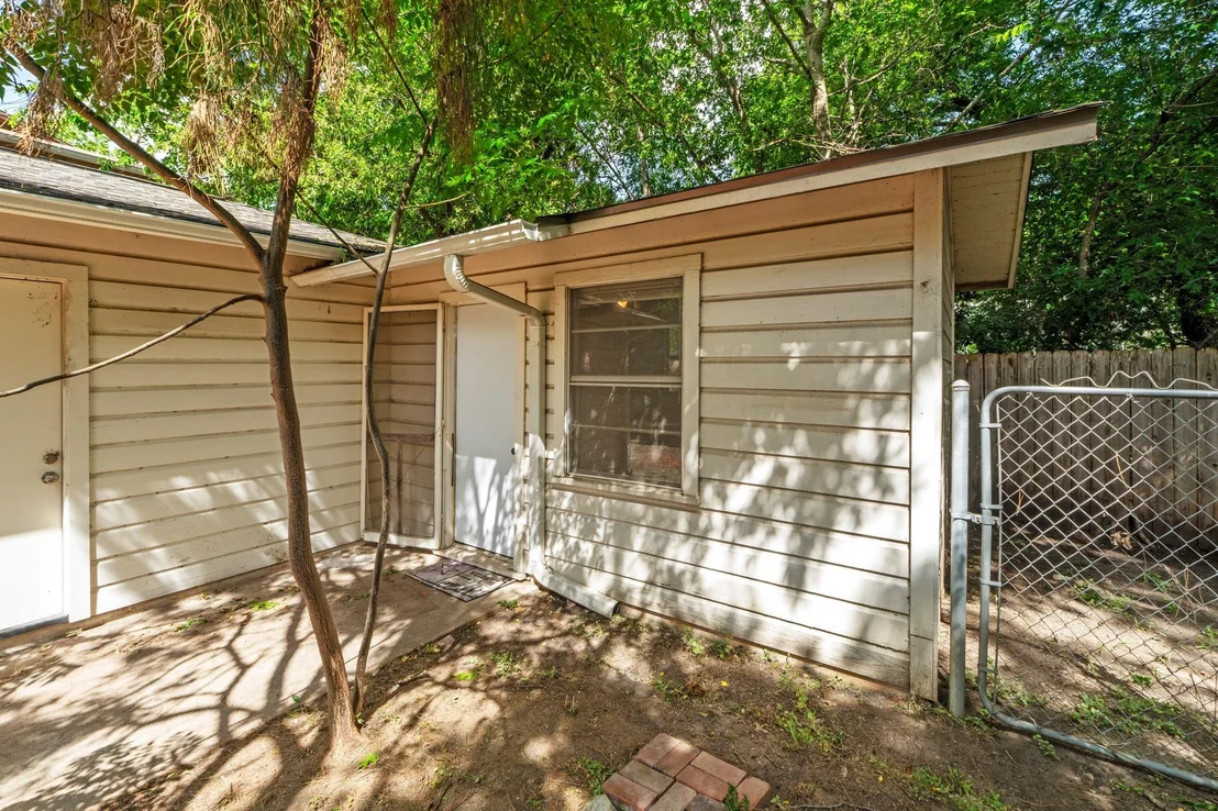 Photo of 3014 Hemphill PARK