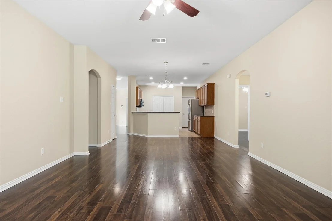 Photo of 1069 Talley LOOP