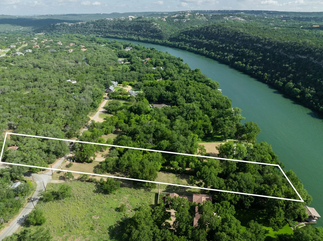 Photo of 2701 River Hills RD