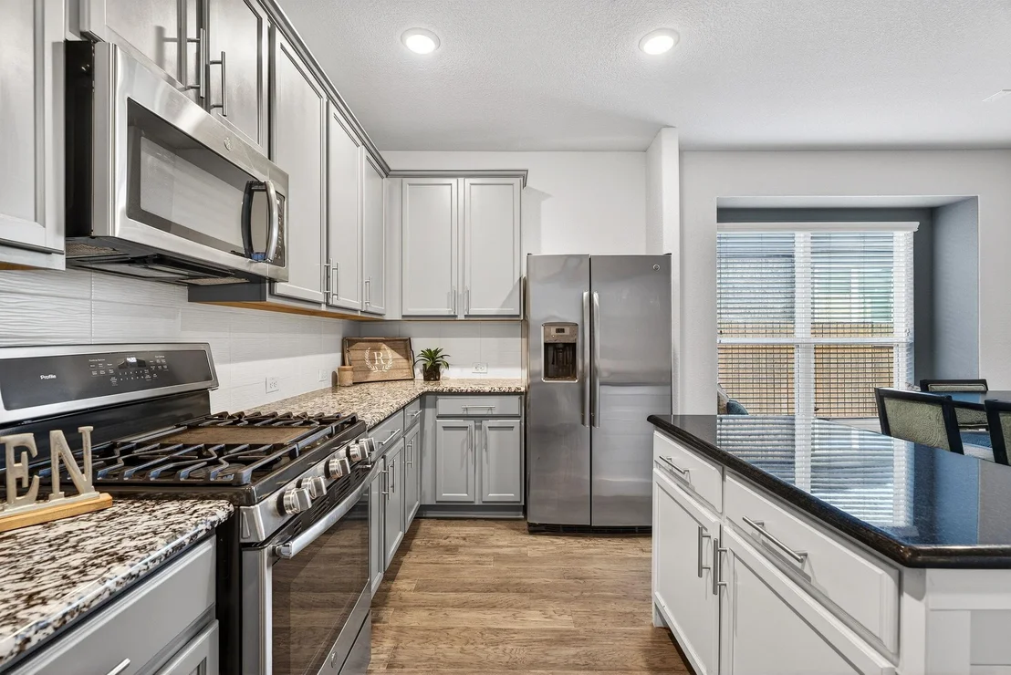 Photo of 157 Firethorn DR