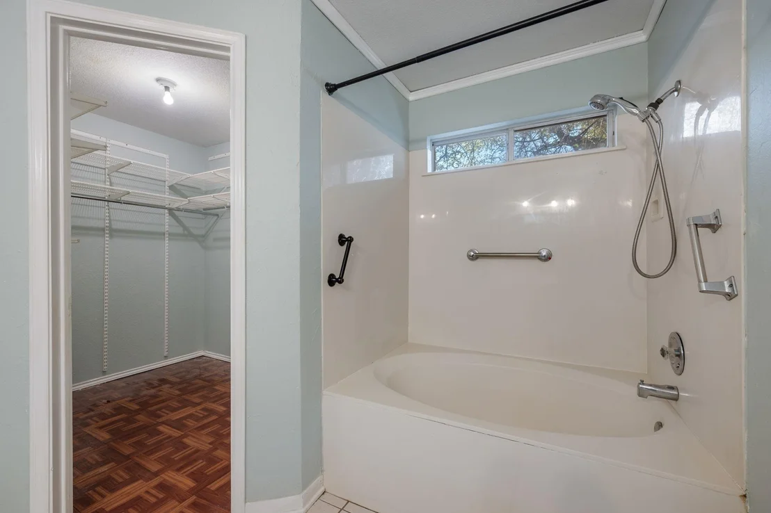 Photo of 1402 Quicksilver CIR