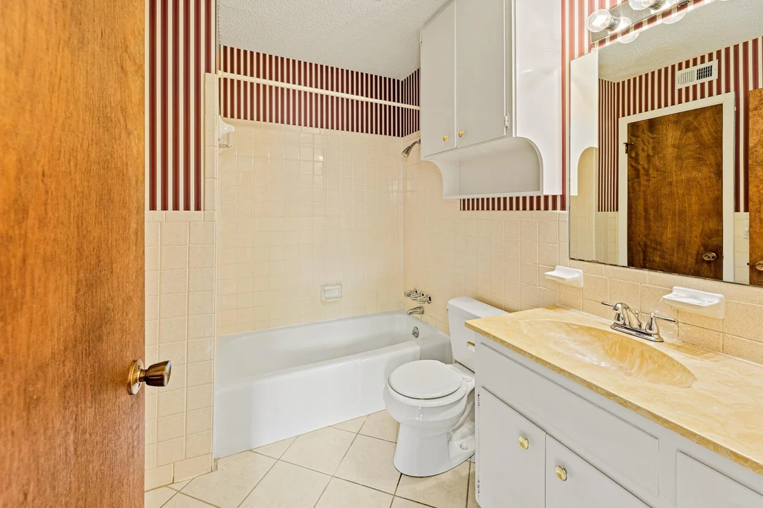 Photo of 10804 Cobblestone LN