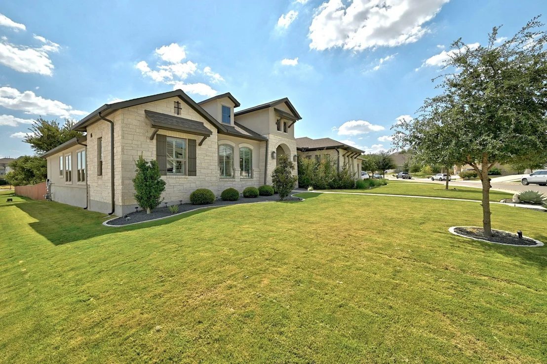 Photo of 101 Catani LOOP