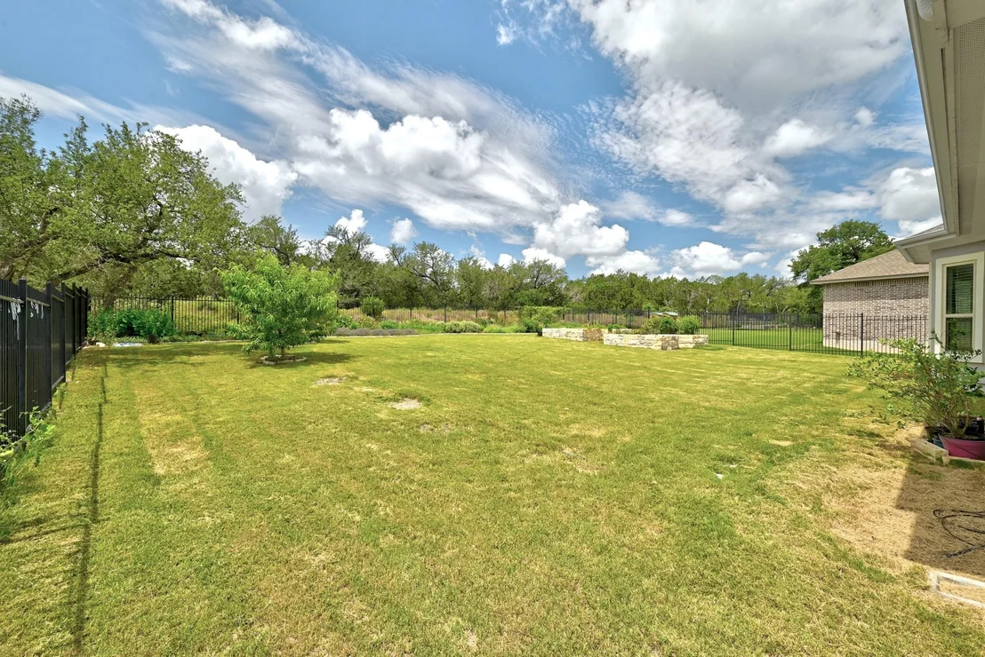Photo of 2982 Reunion BLVD