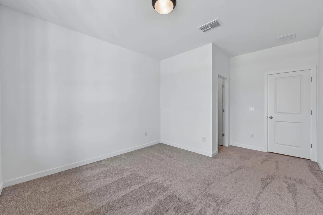 Photo of 310 Romans RD