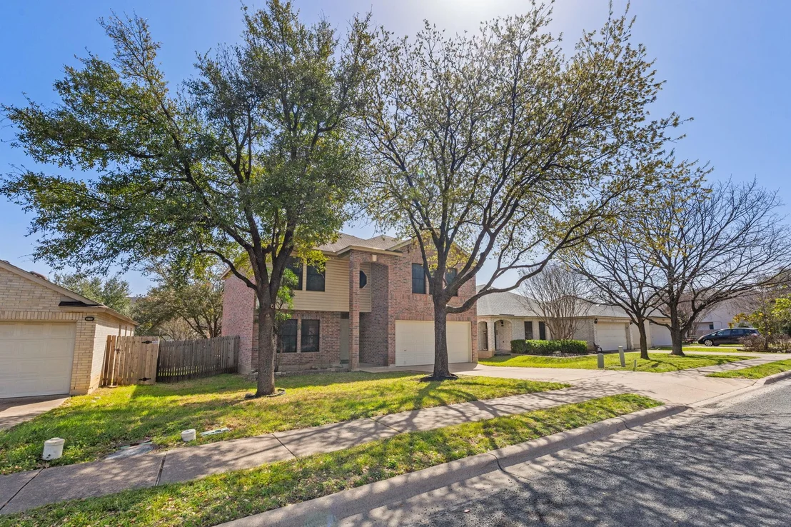 Photo of 11309 Kingsgate DR