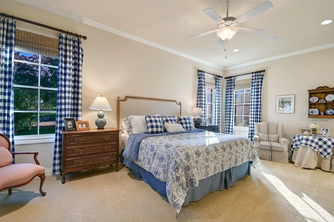 Photo of 3004 Travis Lakeside DR