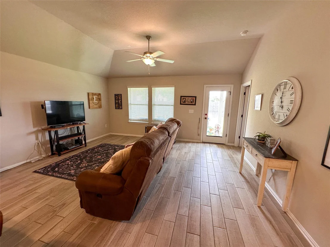 Photo of 120 Shagbark TRL