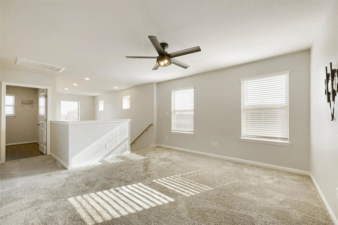 Photo of 148 Mountain Valley ST