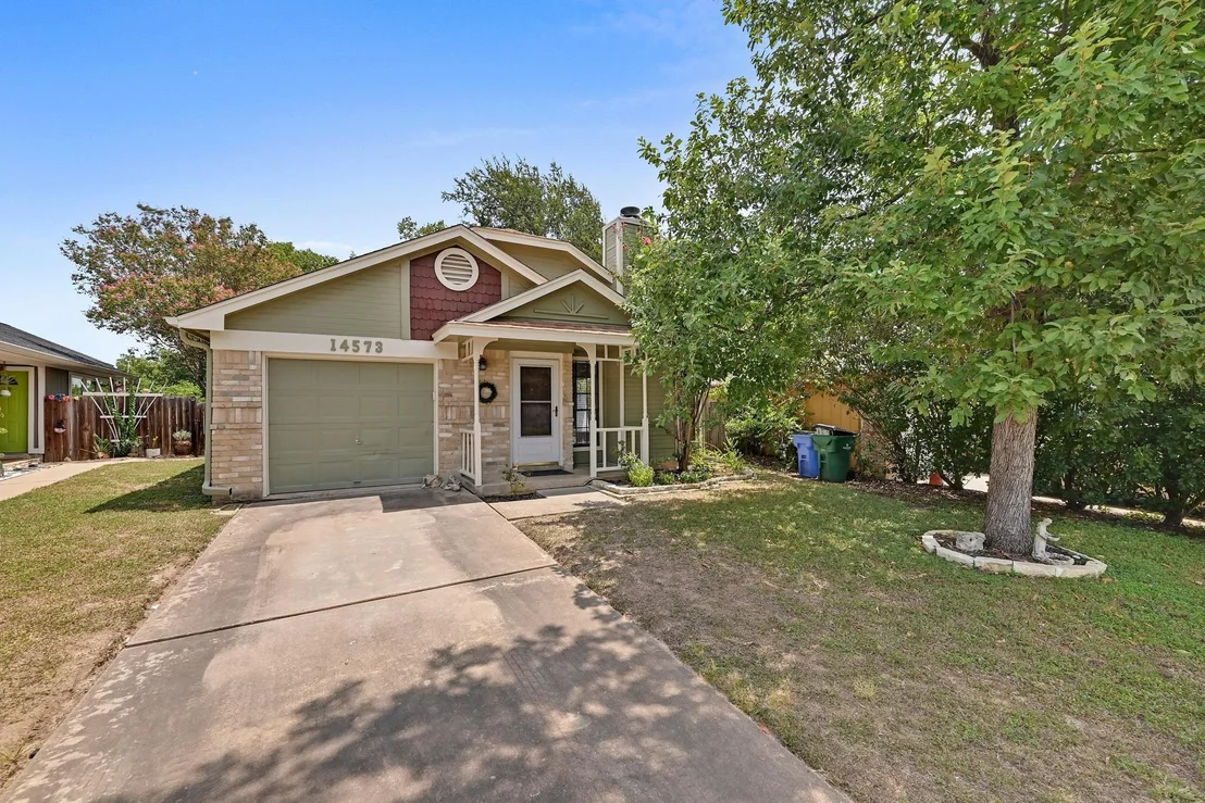 Photo of 14573 ROBERT I WALKER BLVD