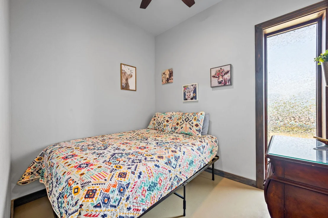 Photo of 28531 Paradise Manor DR