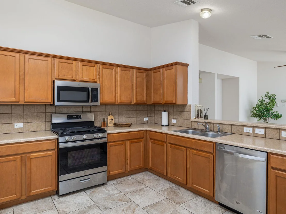 Photo of 536 Sweet Leaf LN
