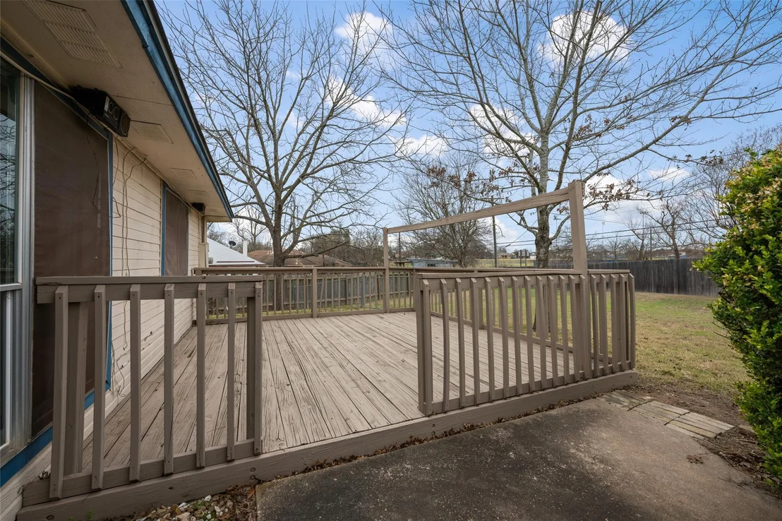 Photo of 712 Quail Run RD