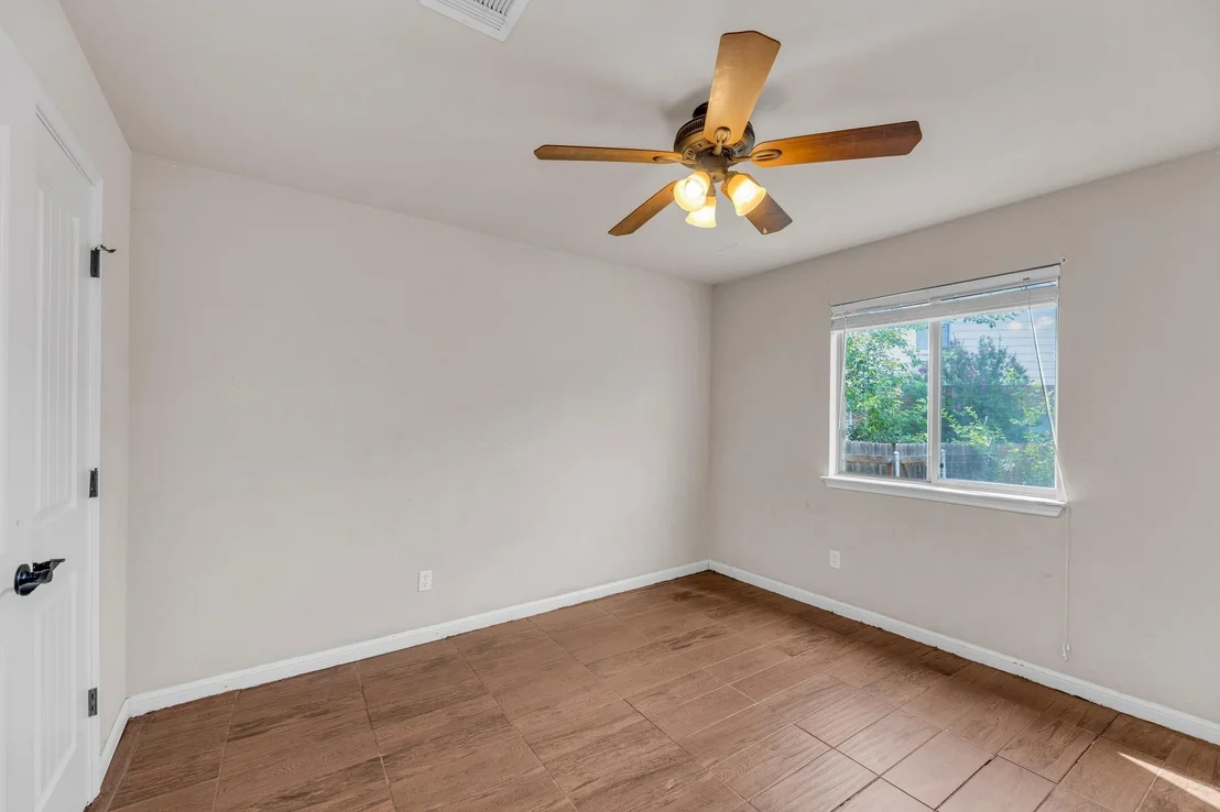 Photo of 20724 Mead BND