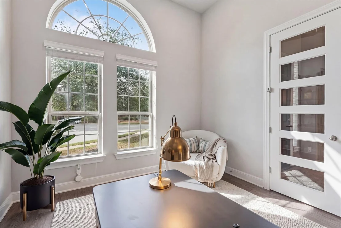 Photo of 3028 Silvergrass CV