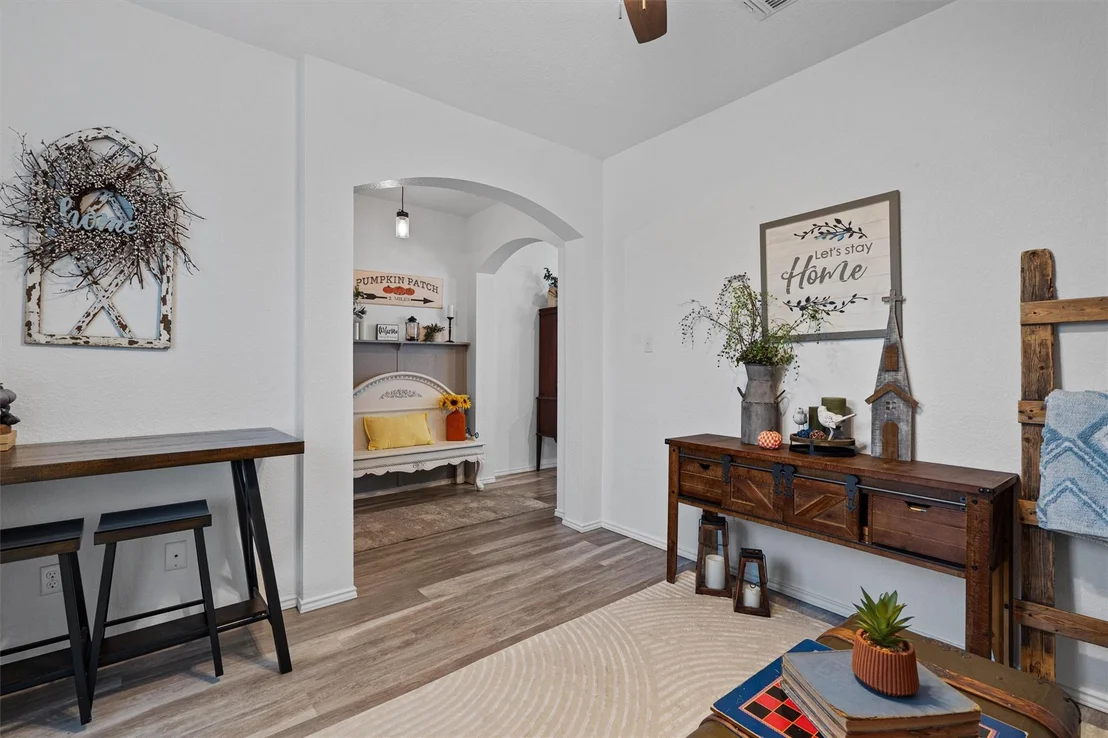 Photo of 138 Beth Ann LOOP
