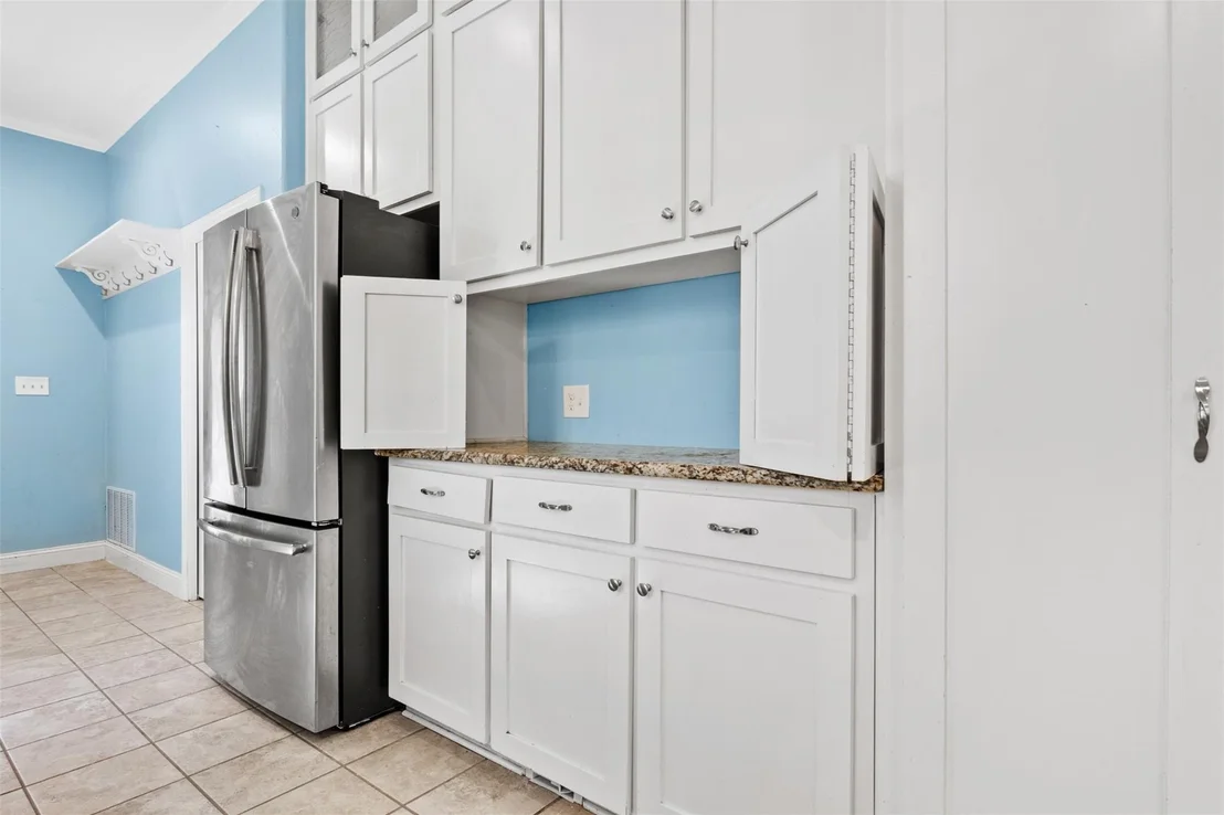 Photo of 275 Woodruff RD