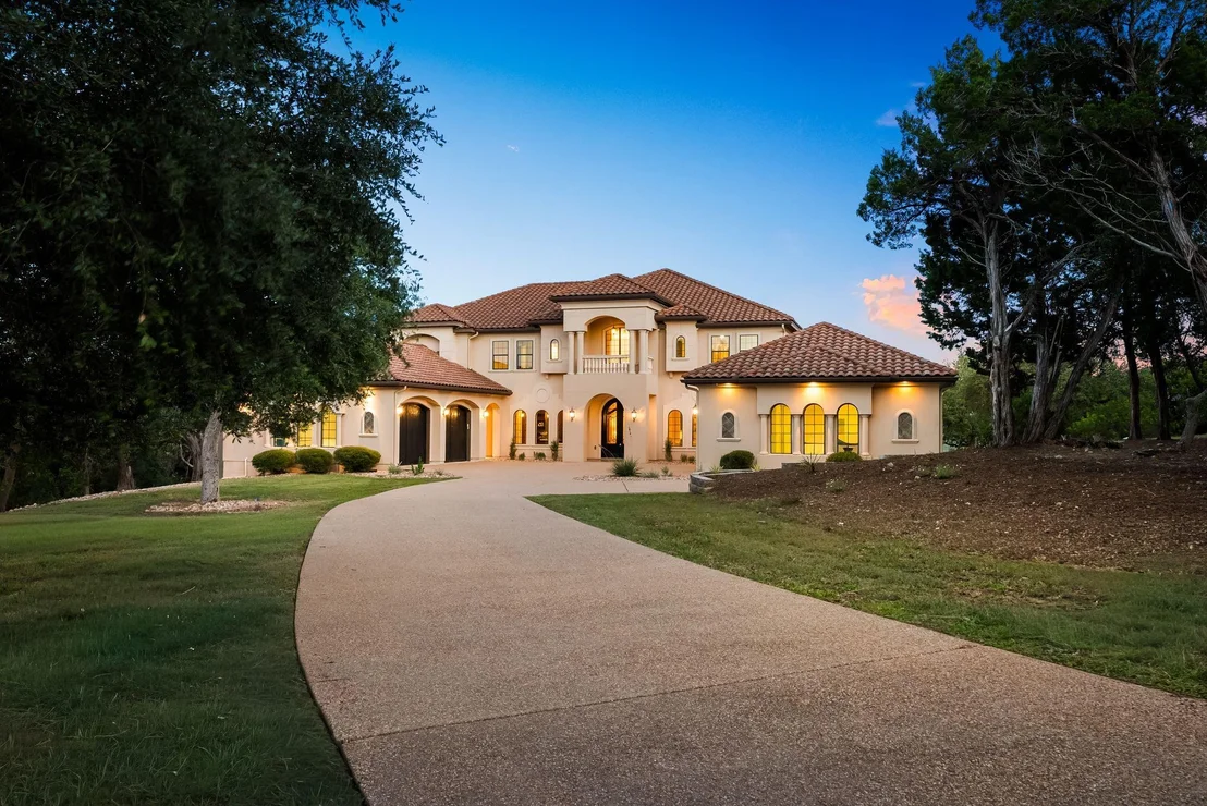 Photo of 8145 Lake Mountain LN