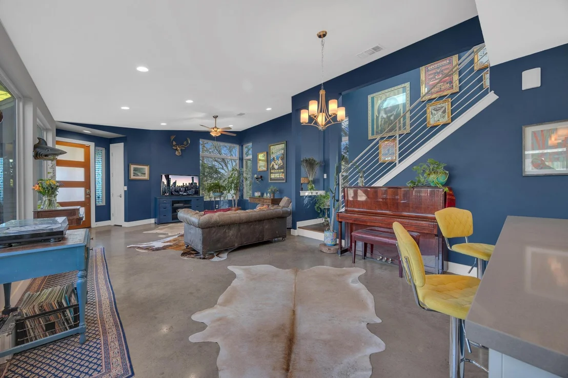 Photo of 4404 Clarkson Ave
