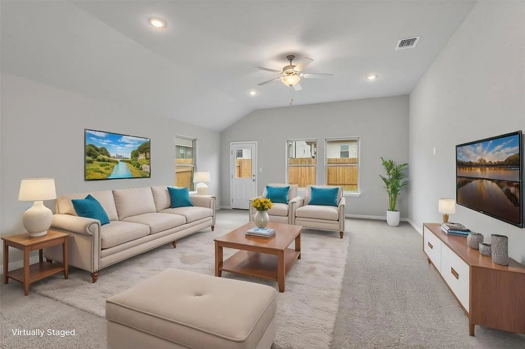 Photo of 168 Woods Edge LN
