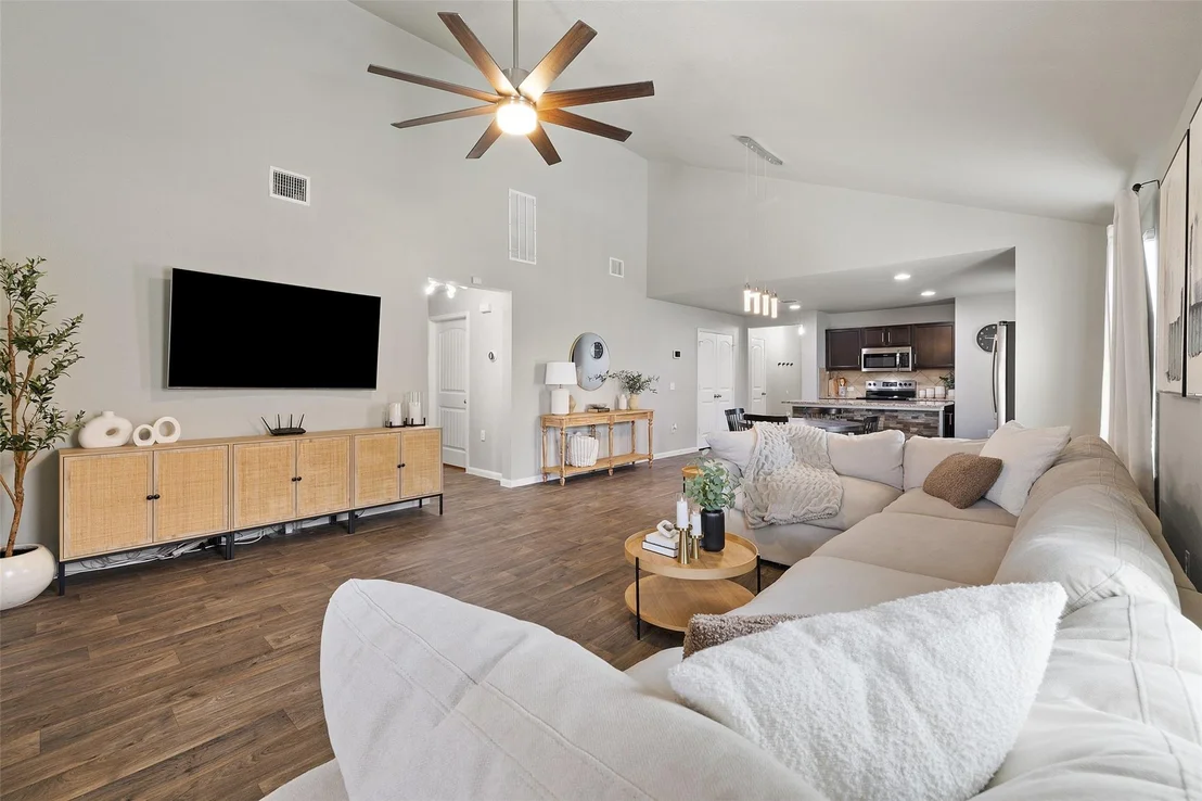 Photo of 104 San Bernard TRL