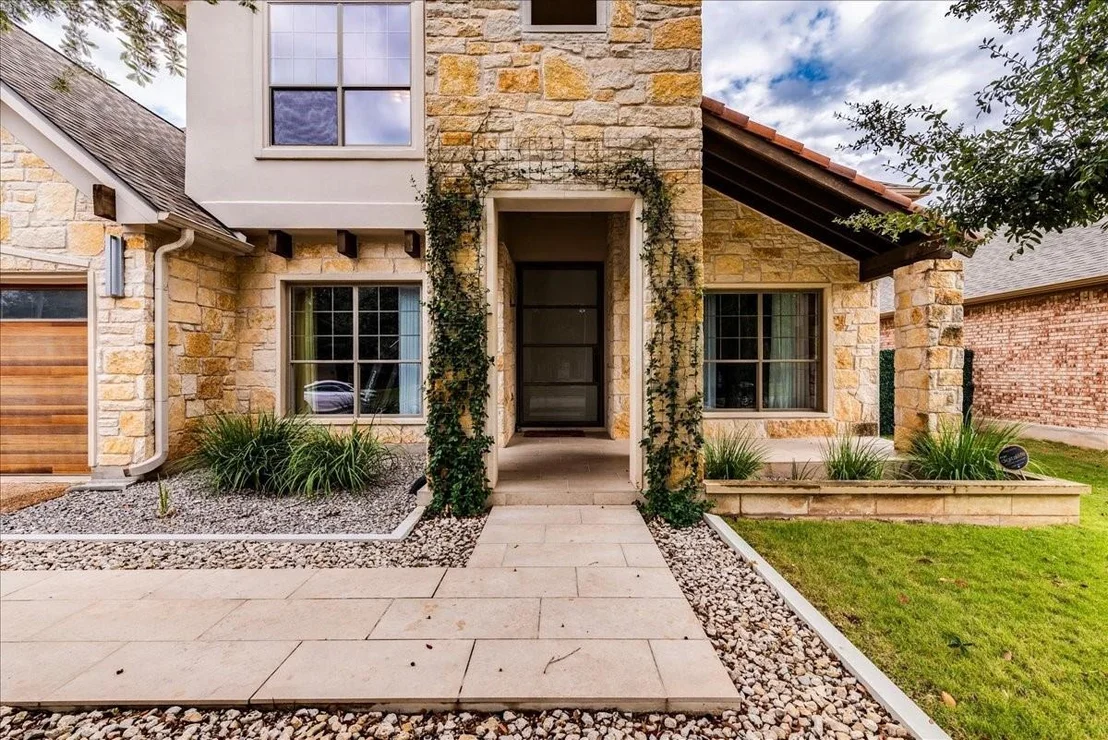 Photo of 2912 Portulaca DR