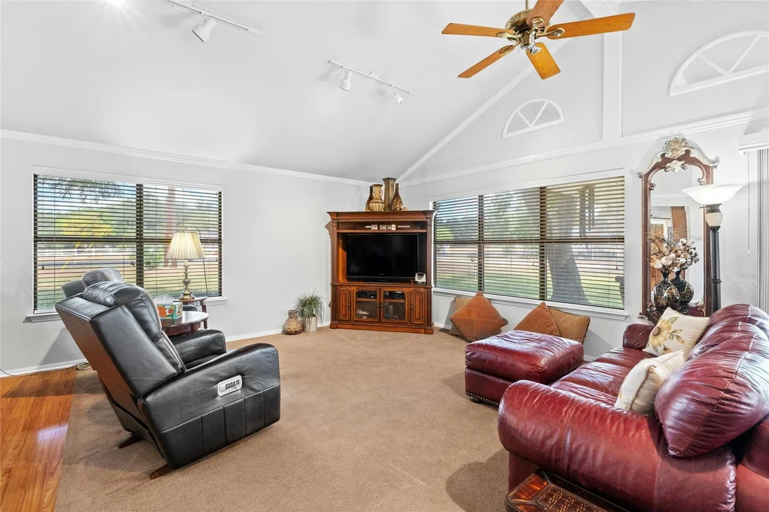 Photo of 1305 Brushy Bend DR