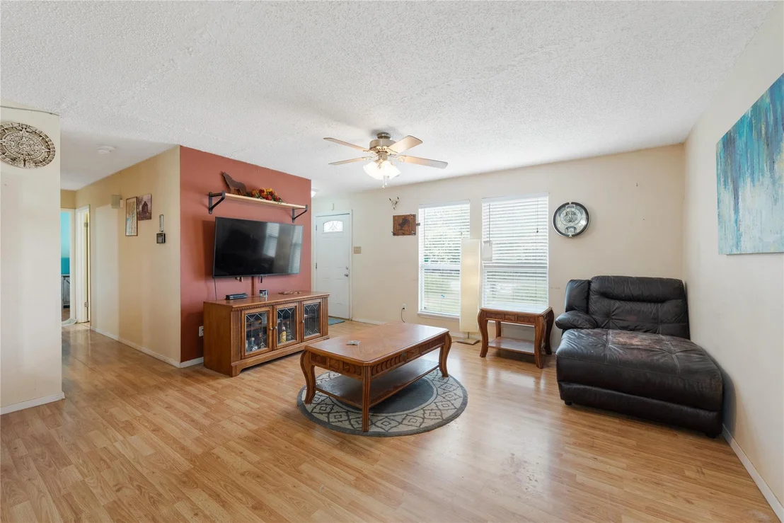 Photo of 1904 Heathwood CIR