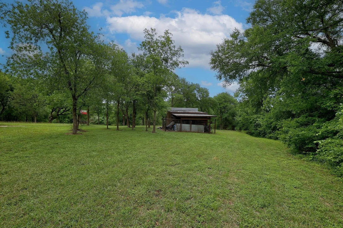 Photo of 101 River RD