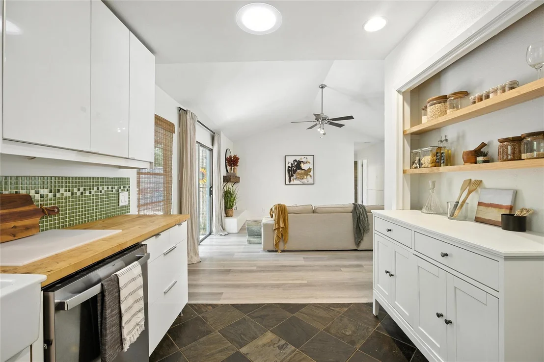 Photo of 5430 Salem Walk DR