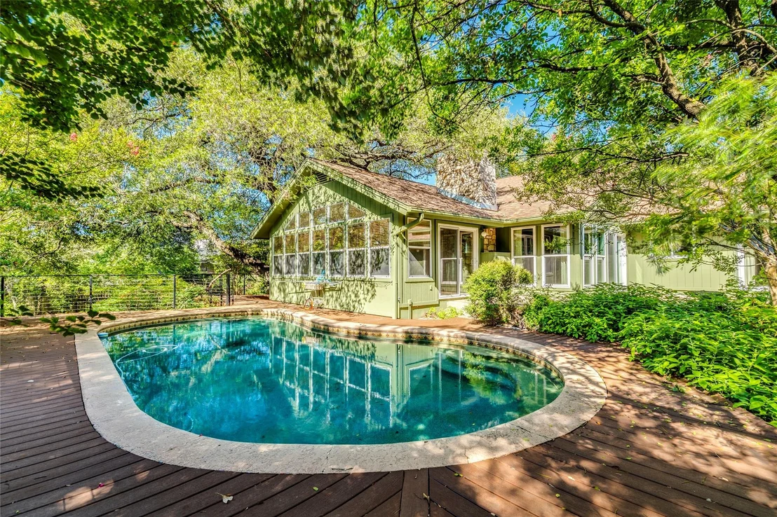 Photo of 7507 Valburn DR