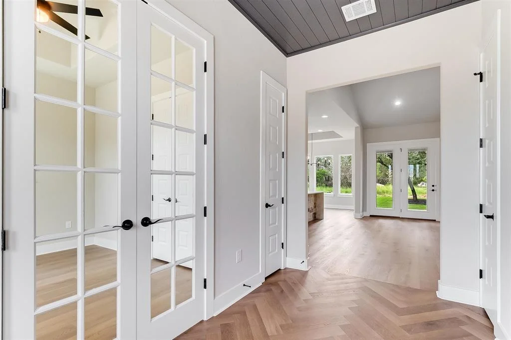Photo of 101 Hardie DR