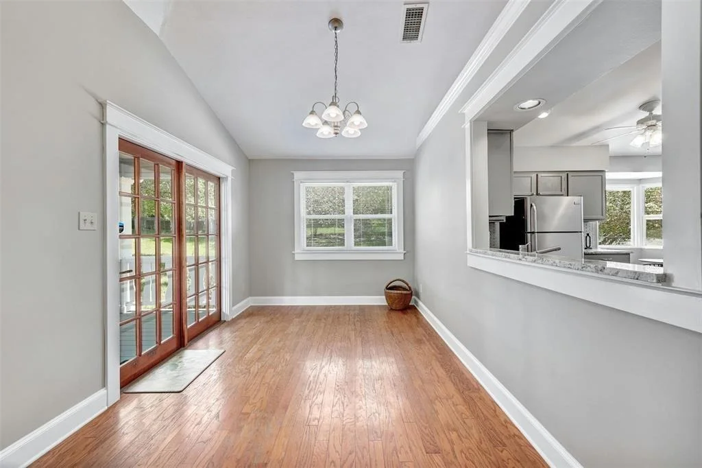 Photo of 2115 Saratoga DR