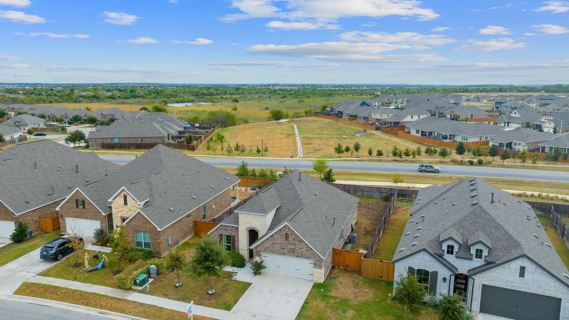 Photo of 874 Spinnaker LOOP