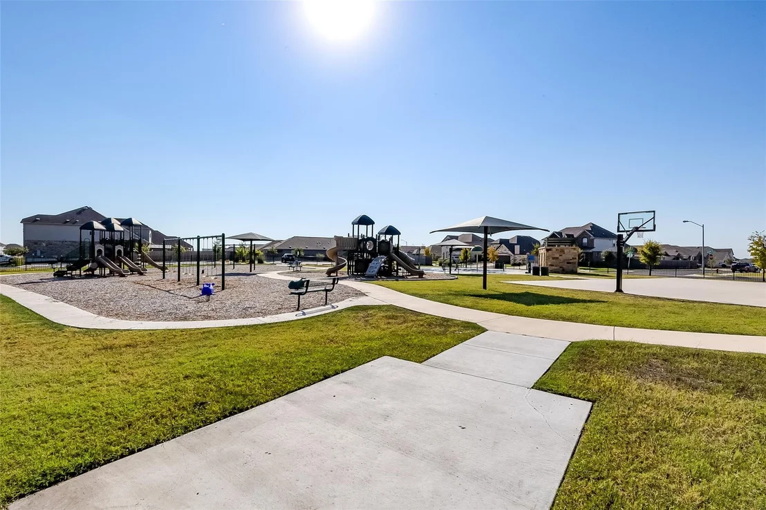 Photo of 609 Bluejack WAY