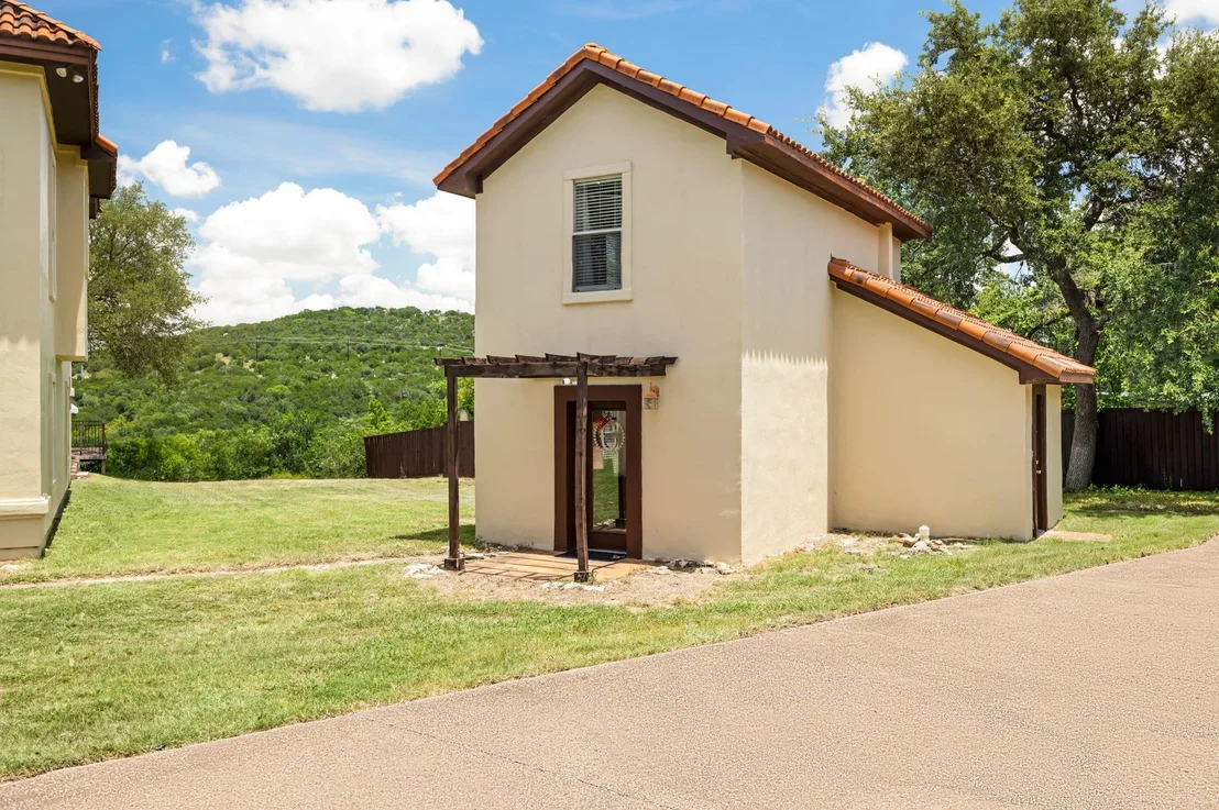 Photo of 10211 Middle Darleen