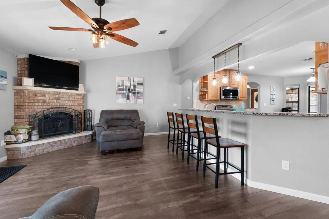 Photo of 1303 Adam Ave