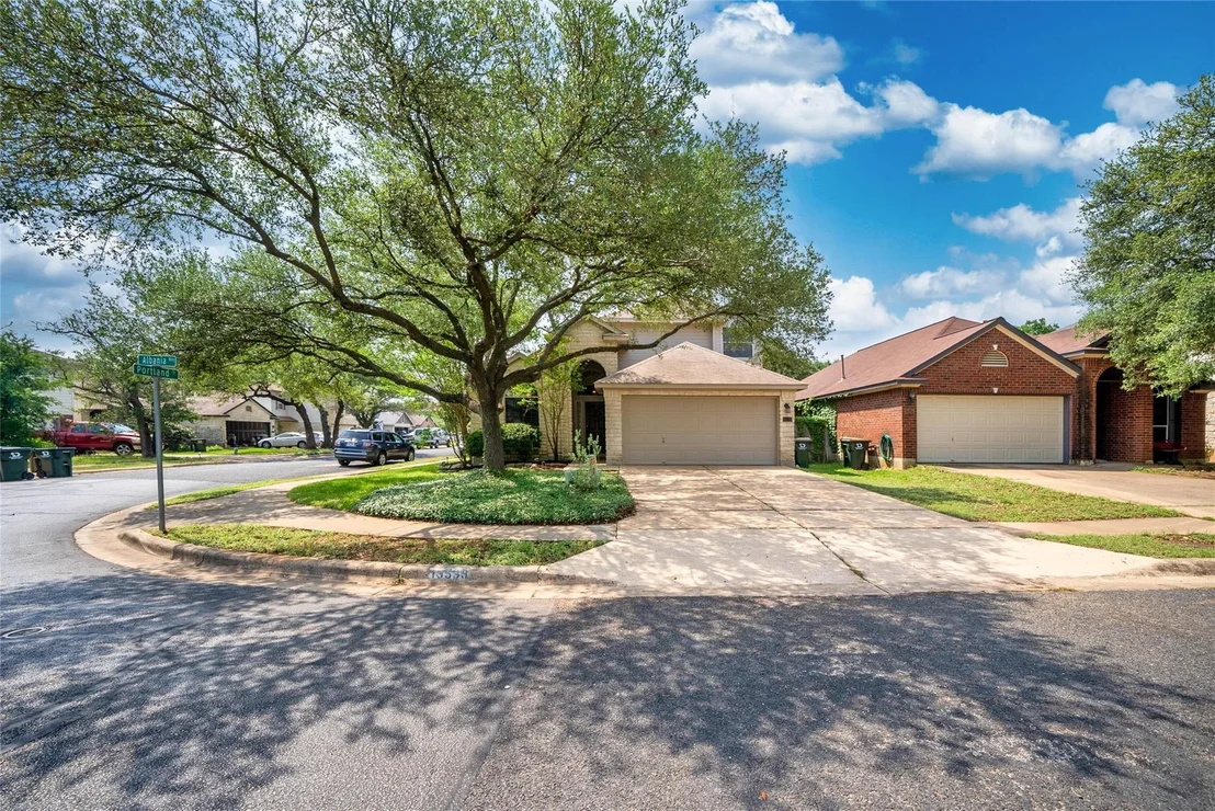 Photo of 13533 Albania WAY