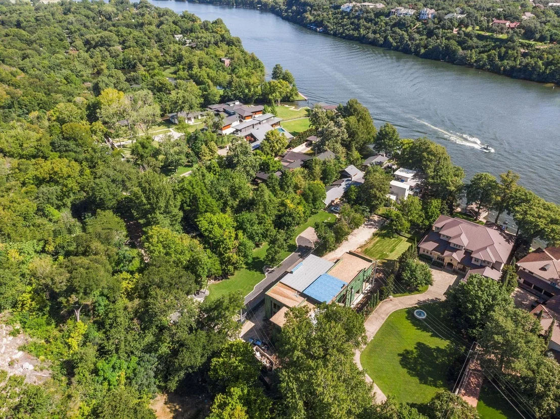 Photo of 1404 ROCKCLIFF RD