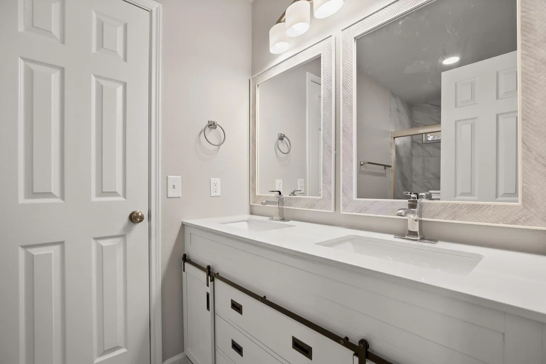 Photo of 106 Mockingbird CV