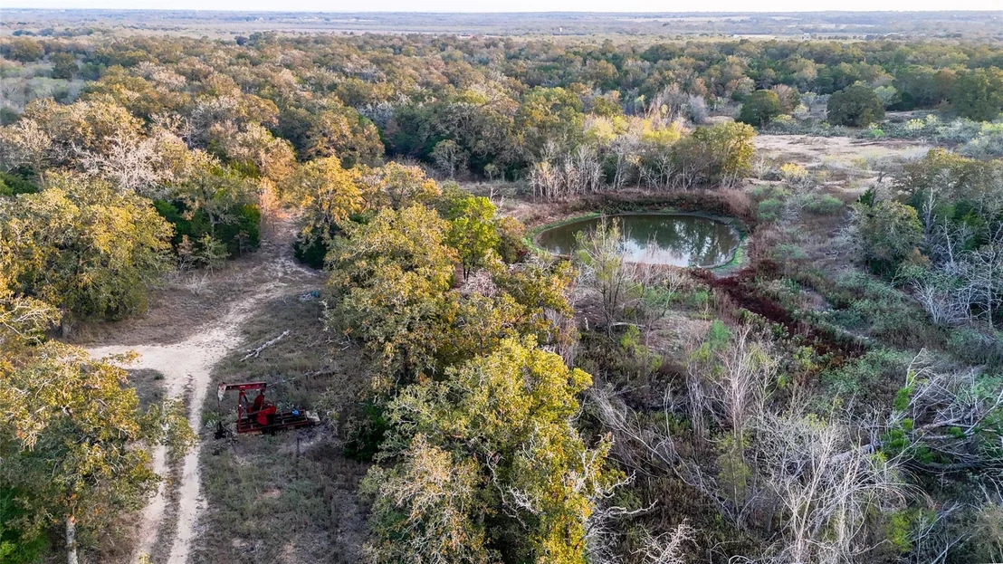 Photo of 137 Shady Oaks LOOP