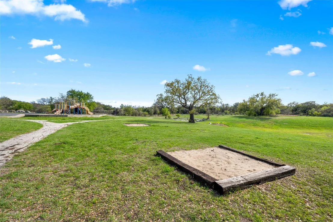 Photo of 612 Vista View TRL