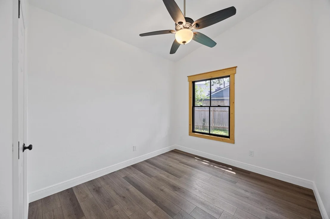 Photo of 16202 Kicking Bird DR