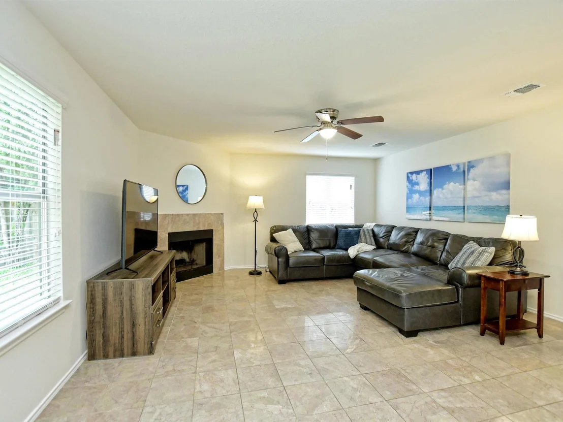 Photo of 12316 Uttimer LN