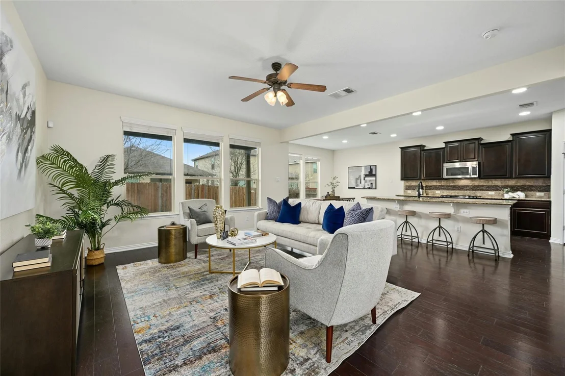 Photo of 1409 Middlefield CT